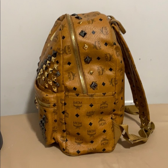 MCM Visetos M-Studded Backpack in Cognac - Picture 2 of 4